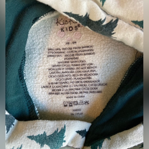 EUC KicKee Pants Tree Print Hoodie Size 5/6 - Picture 2 of 4
